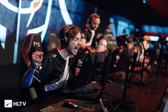 风格则是弹 风格则是弹